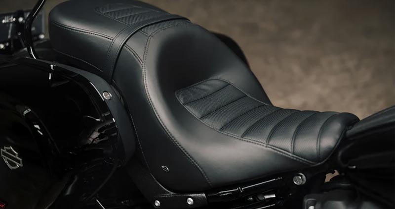 Harley Low Rider ST Seats